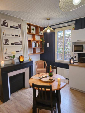 L'Or Noir- Studio cosy sur les quais de St Valery-